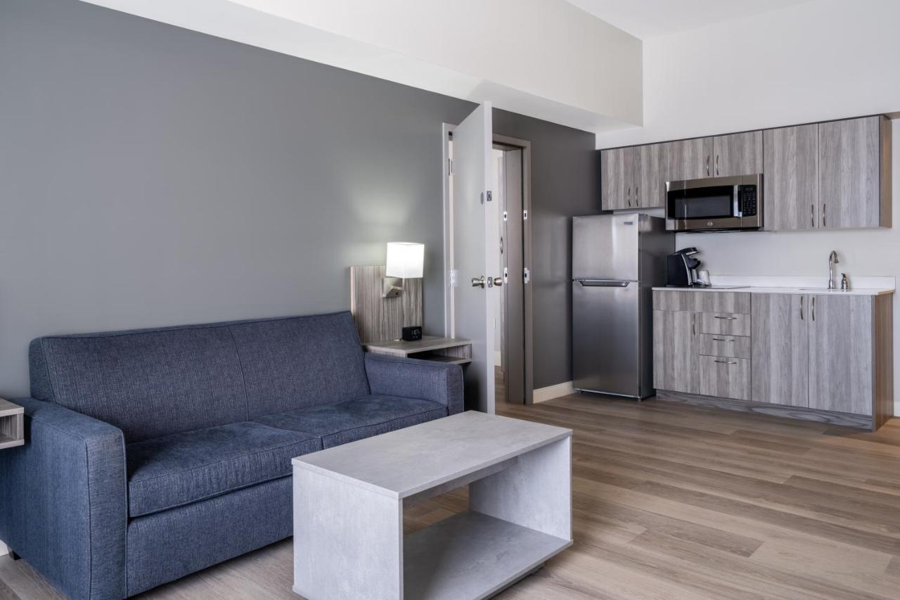 Microtel Inn & Suites By Wyndham Kanata Ottawa West Eksteriør billede