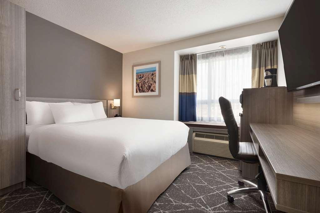 Microtel Inn & Suites By Wyndham Kanata Ottawa West Værelse billede