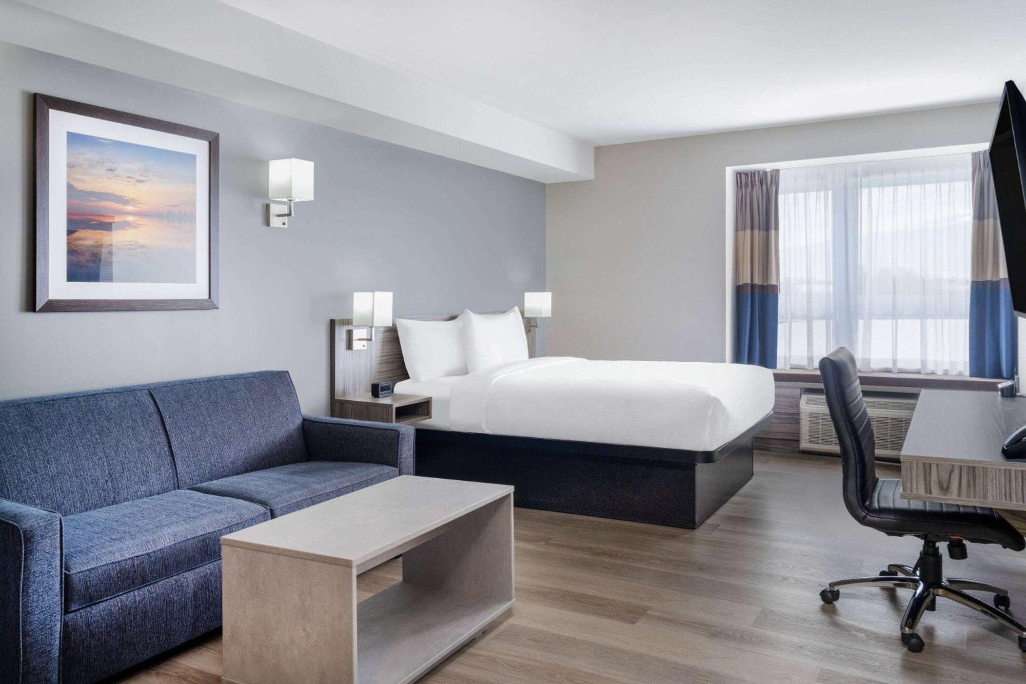 Microtel Inn & Suites By Wyndham Kanata Ottawa West Eksteriør billede