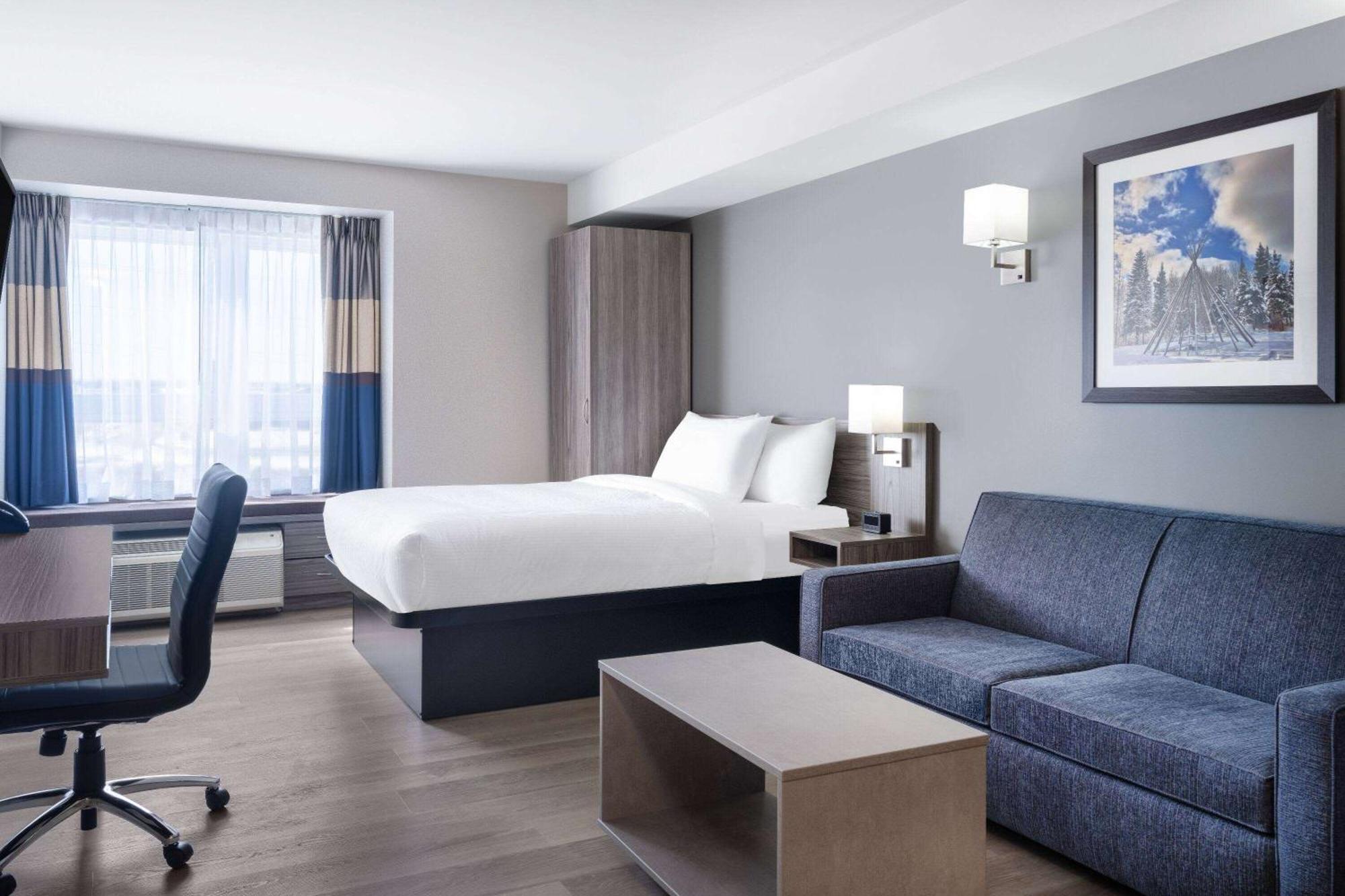 Microtel Inn & Suites By Wyndham Kanata Ottawa West Eksteriør billede