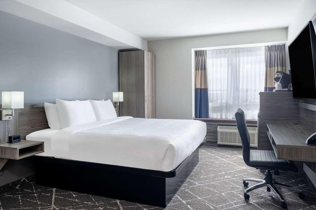 Microtel Inn & Suites By Wyndham Kanata Ottawa West Værelse billede
